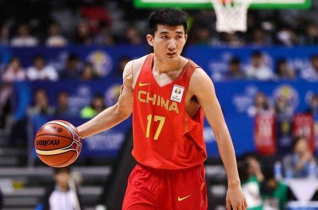 13 门兴格拉德巴赫主场惨败狼堡  